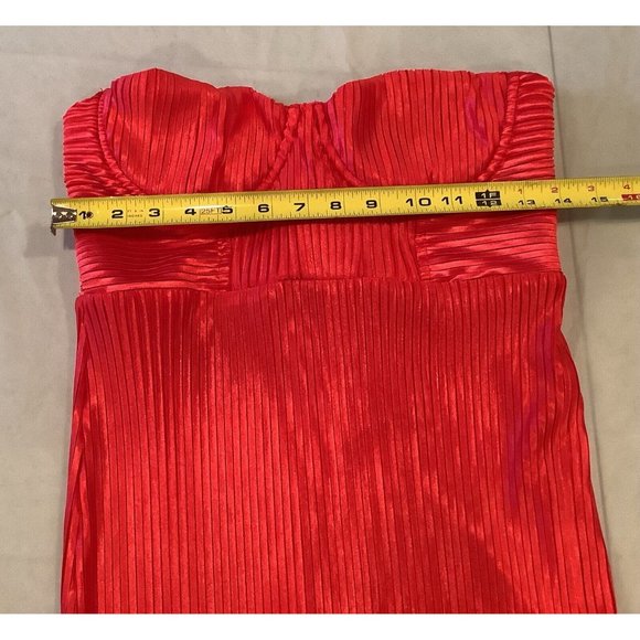 NEW Hello Molly Dress Size Large Red Strapless Long Chase The Blues Wedding - Picture 7 of 16